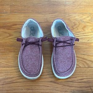 Wendy Burgundy Hey Dude